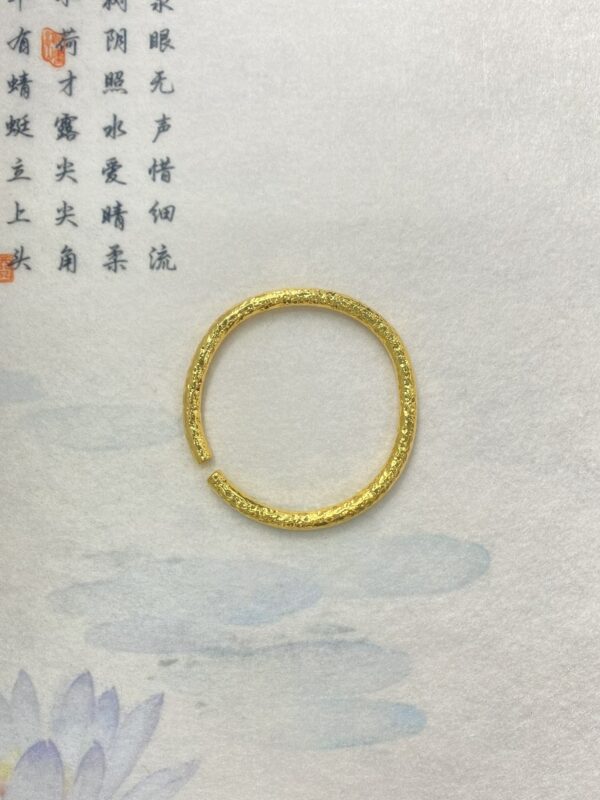 圓棍錘紋手镯：圖片 3