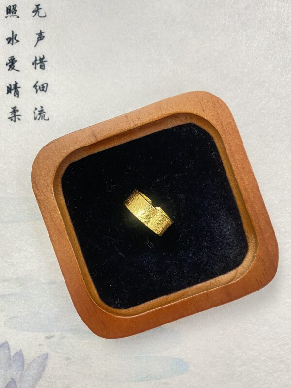 紙醉金迷戒指：圖片 3